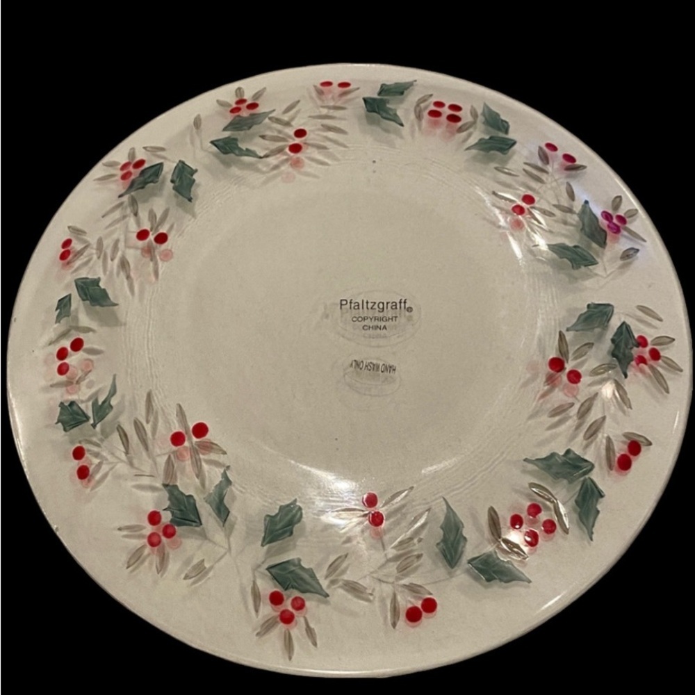 Pfaltzgraff Winter Berry Decorative Glass Plate-Red, Green Design. 4 Available.
